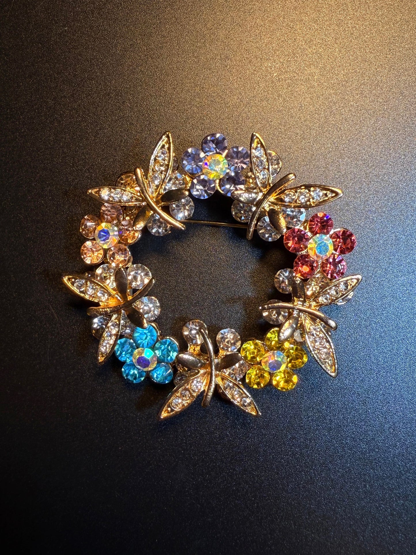 ヴィンテージ古着 Dazzle Wreath 蝶のリースブローチ