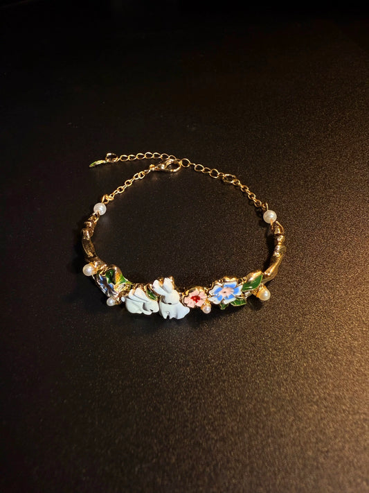 NewVintage Lumi Bun