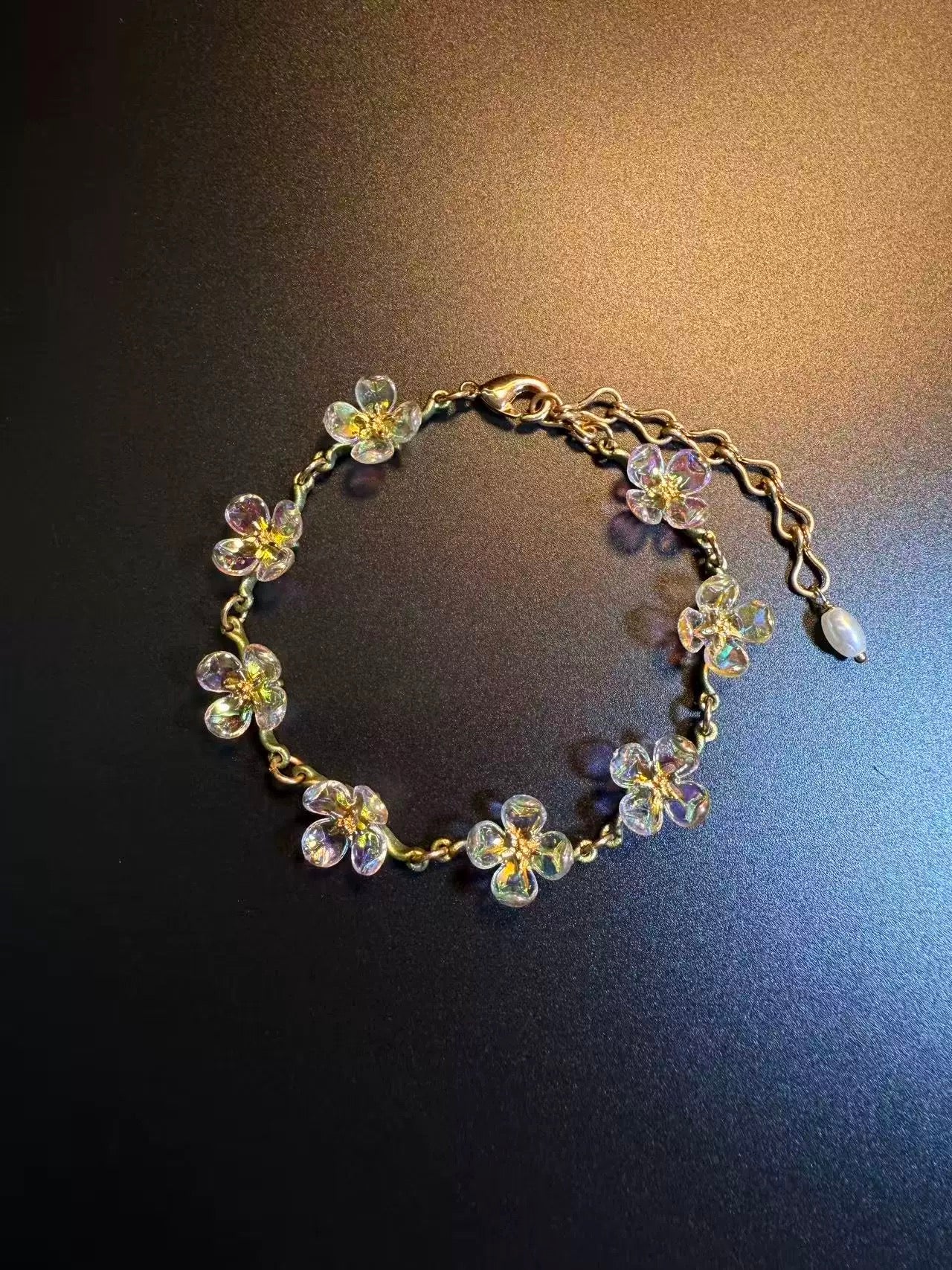 ヴィンテージ古着 Sunlit Petal 優しいデイジーのパールブレスレット ニッチなアクセサリー