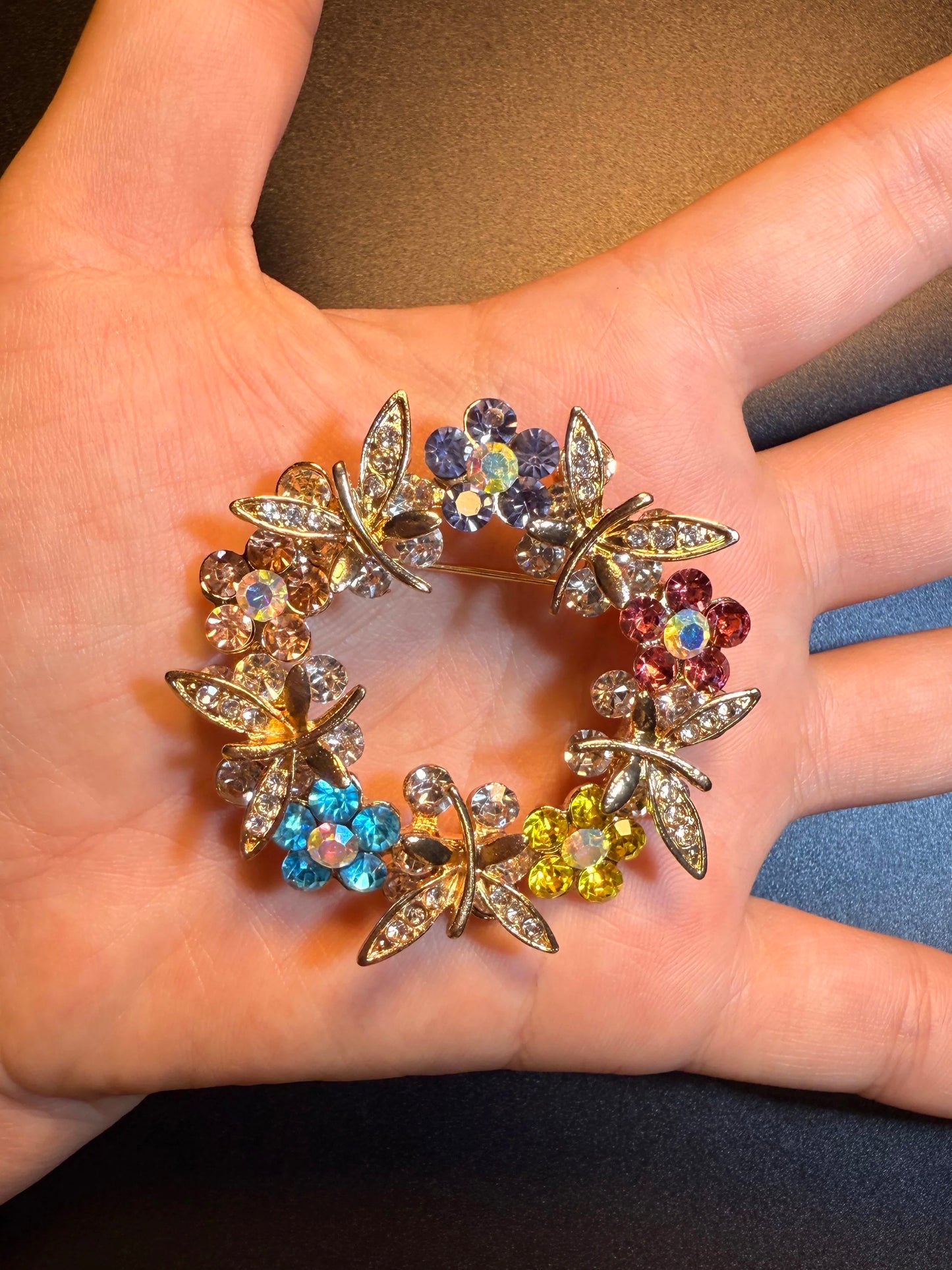 ヴィンテージ古着 Dazzle Wreath 蝶のリースブローチ