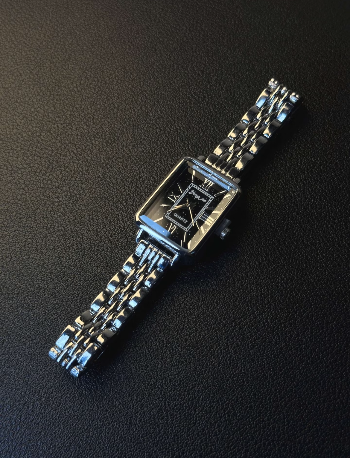 Vintage Style｜Lux Noctis｜青の一瞬を刻む腕時計