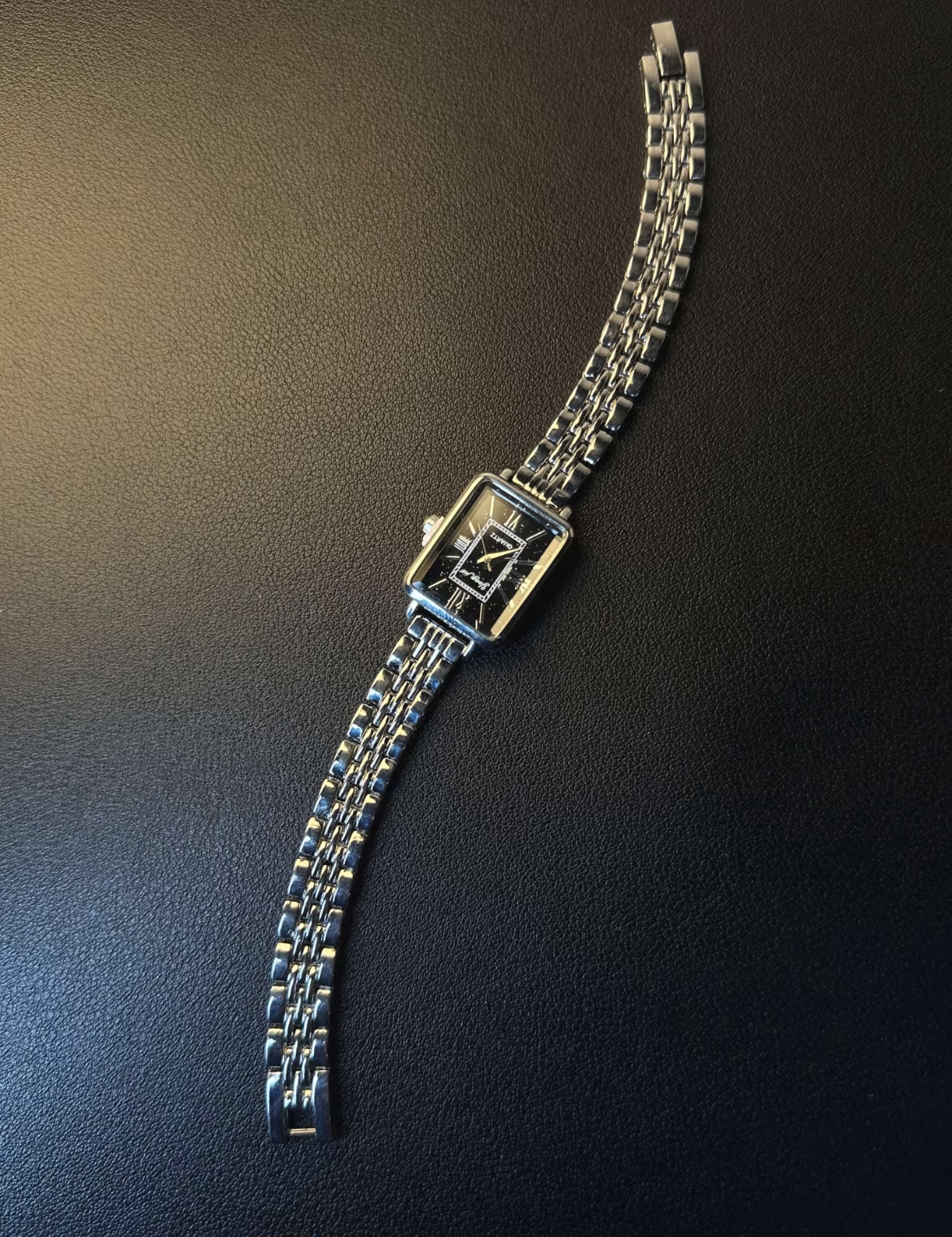Vintage Style｜Lux Noctis｜青の一瞬を刻む腕時計