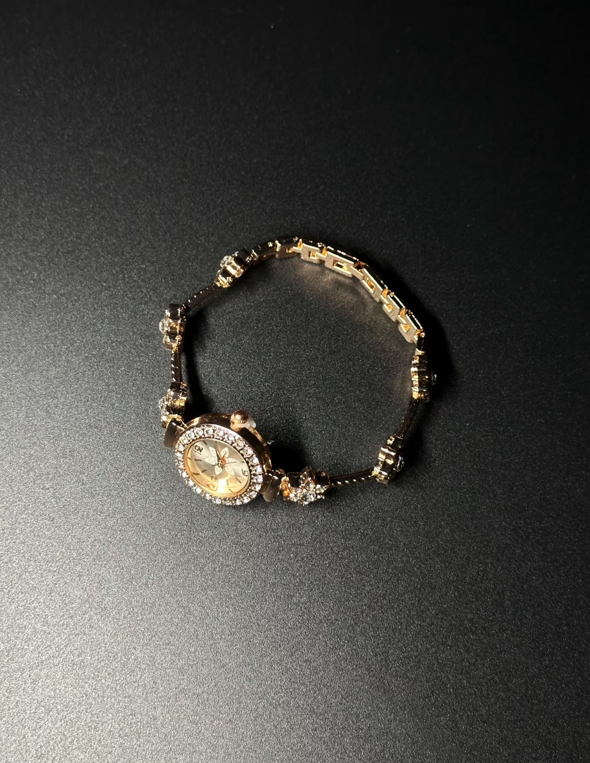 New Vintage｜Floraison d’Or｜金色の花芯にきらめく光
