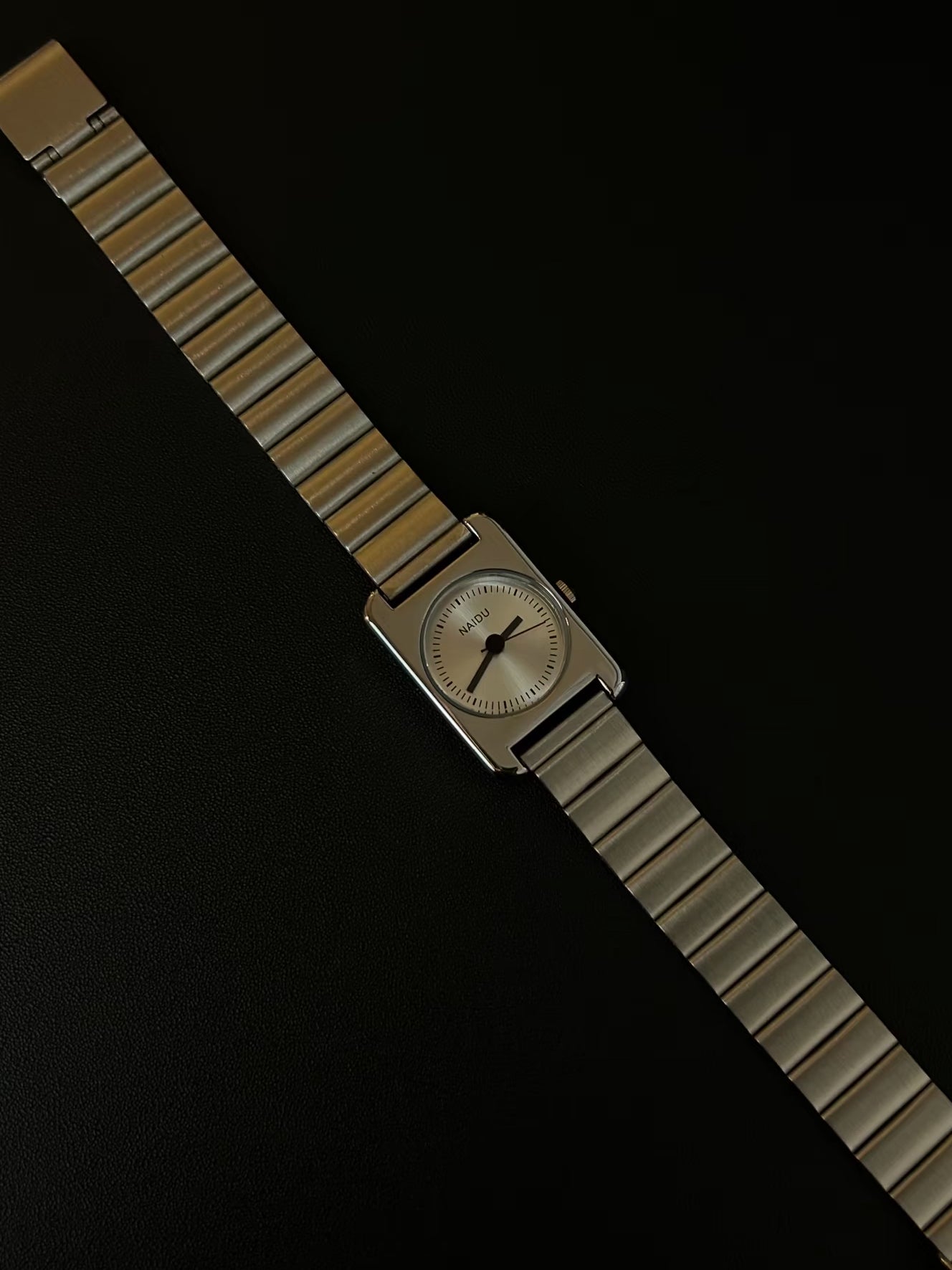 Vintage 古着｜白方の時序・腕時計
