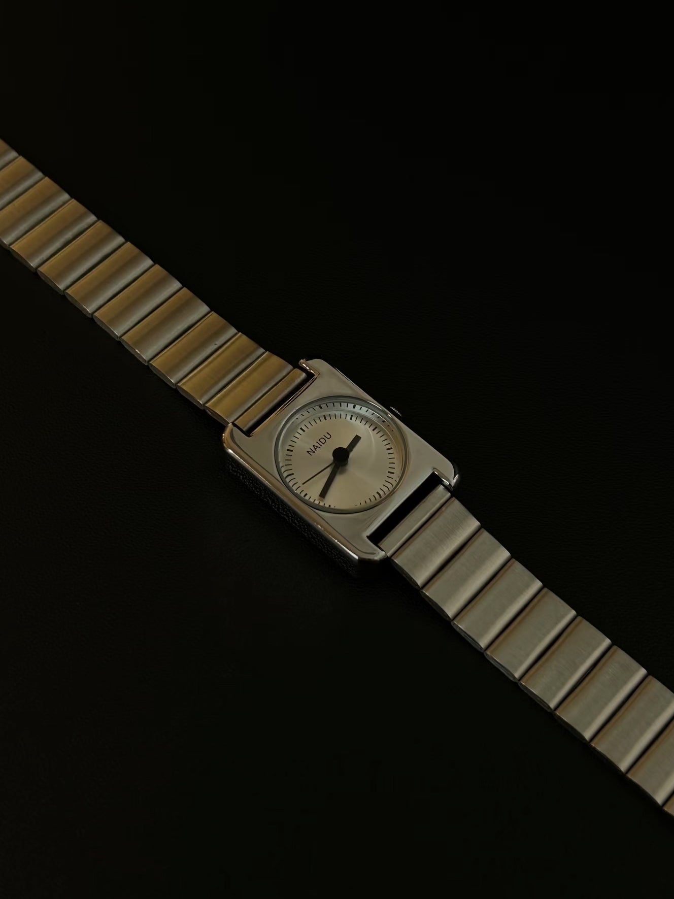 Vintage 古着｜白方の時序・腕時計