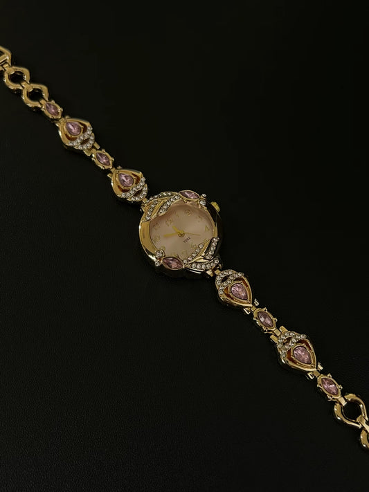 Vintage 古着｜桃金の旧章・ブレスレットウォッチ