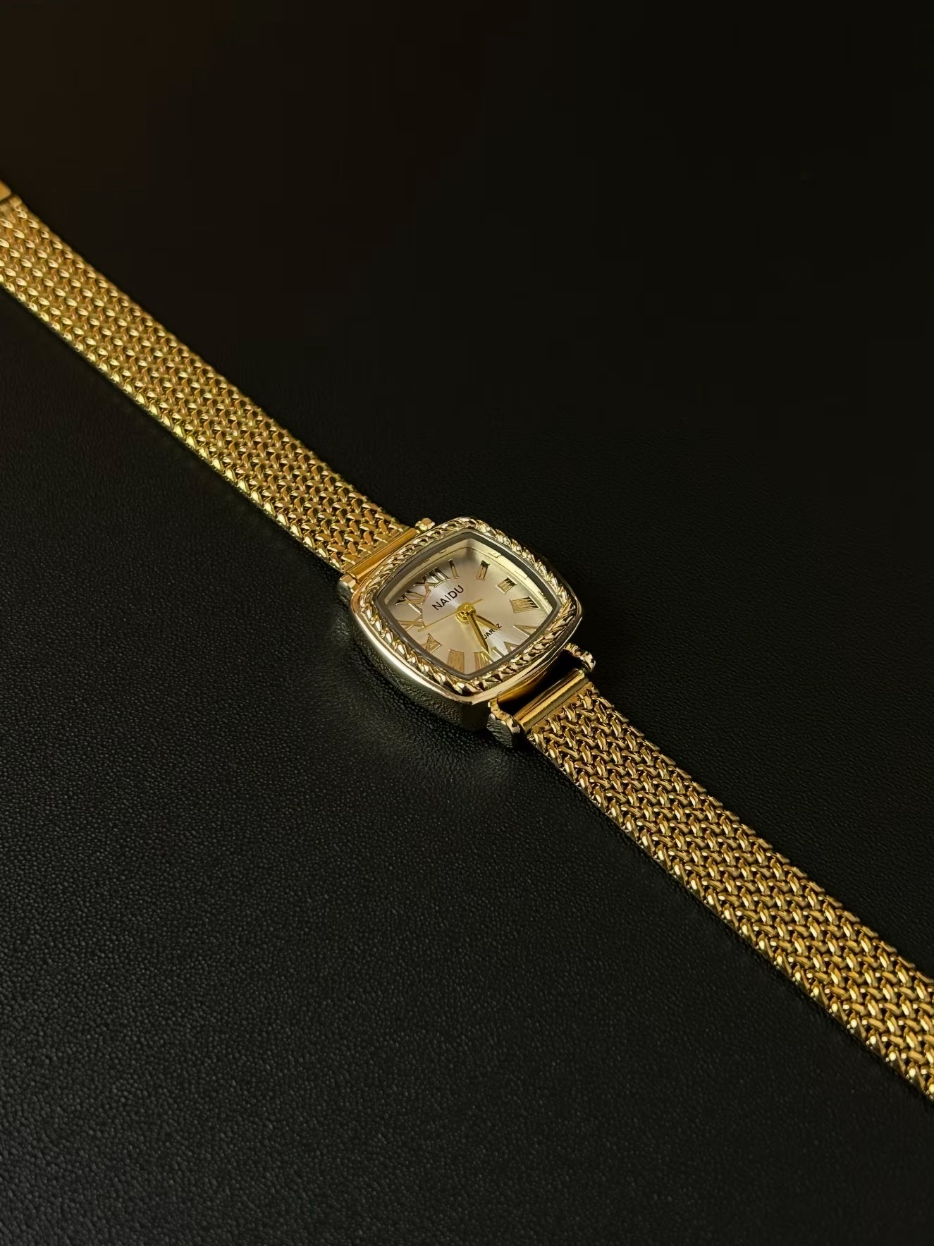 Vintage 古着｜流金の織光・腕時計