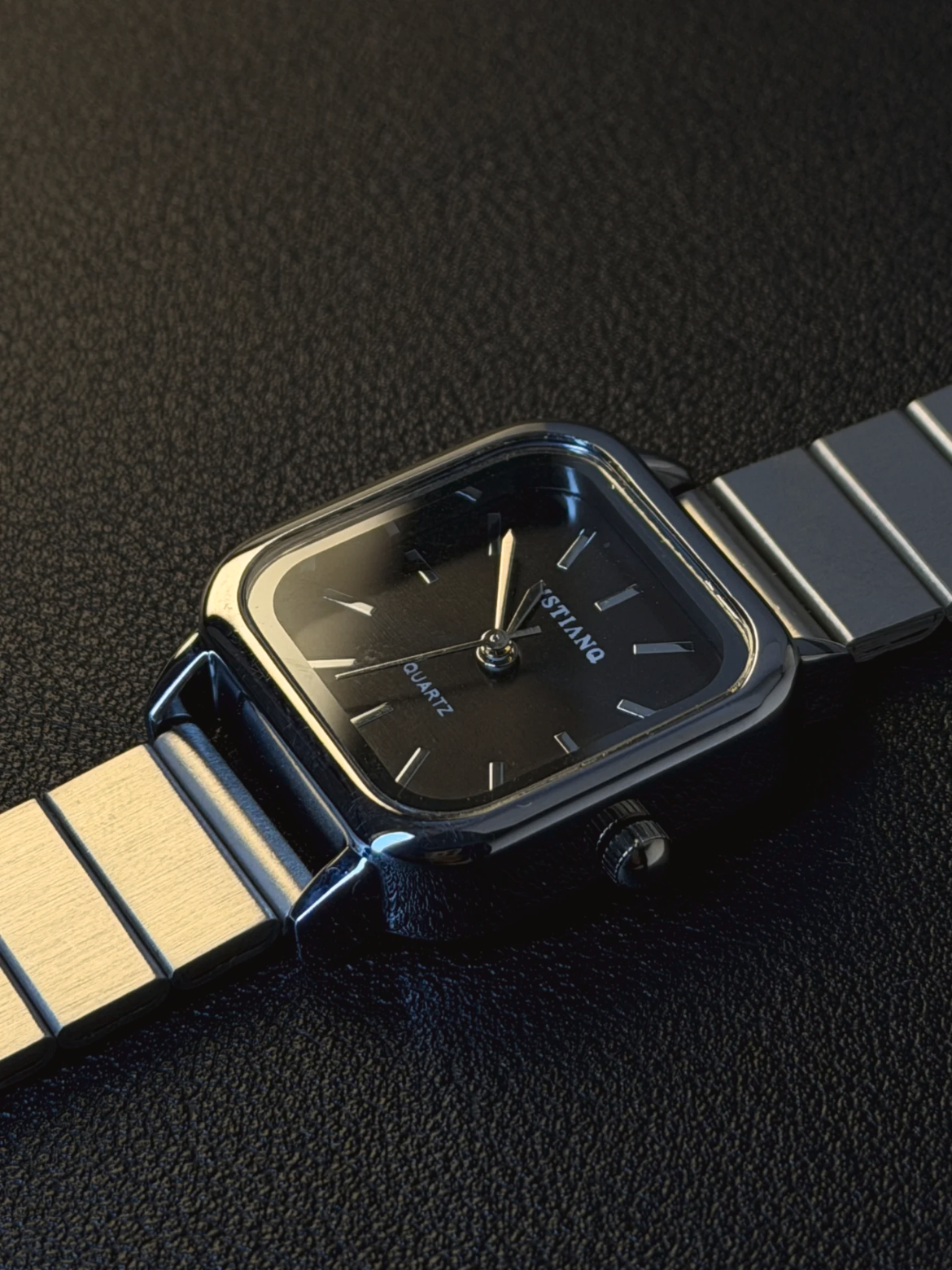 Vintage古着｜Noctis Speculum 腕時計｜小さな時に刻まれた記憶