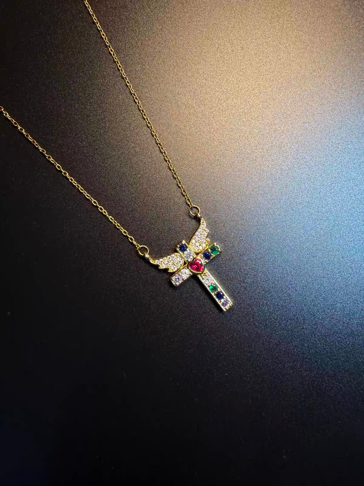 NewVintage 古着｜Wing Faith レトロハートクロスネックレス｜鎖骨チェーン