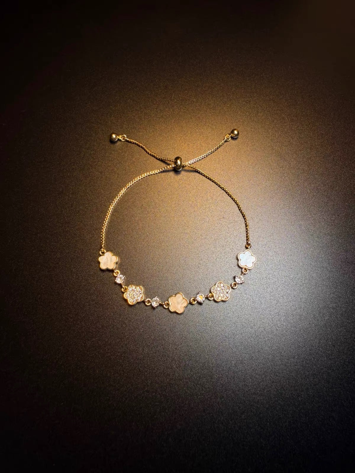古着風ヴィンテージ「Pearl Clover」アクセサリー