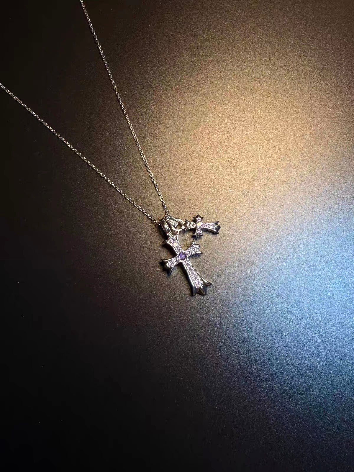 New Vintage 古着風「Dusk Crux」ネックレス