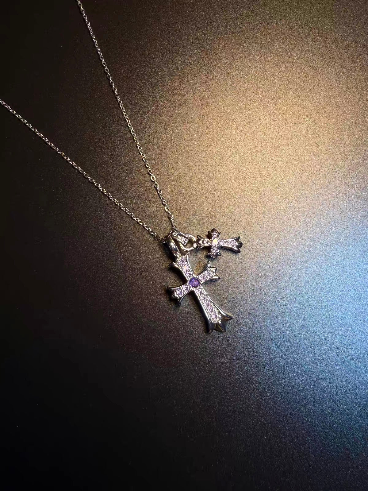 New Vintage 古着風「Dusk Crux」ネックレス