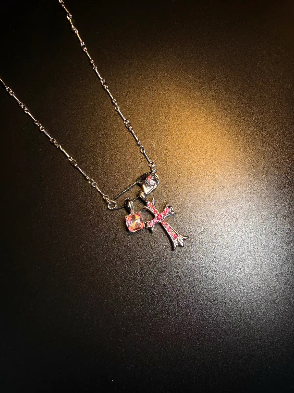 Vintage 古着「Rose Devotion」ヴィンテージネックレス
