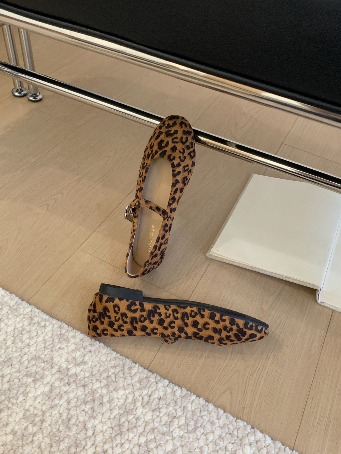 レトロフラット バレエシューズ｜滑りにくいフラットシューズ