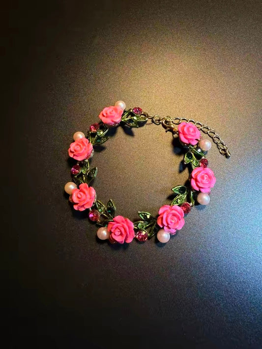 ヴィンテージ古着　ロージー・ガーランド ピンクの花柄ブレスレット